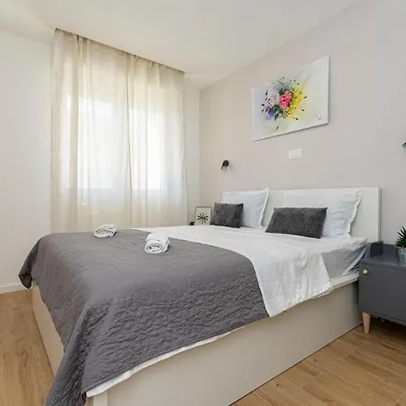 Cute Apartman