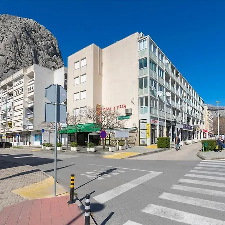 Cute Apartman
